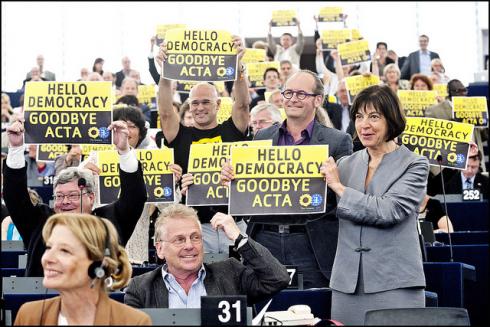 Hello Democracy